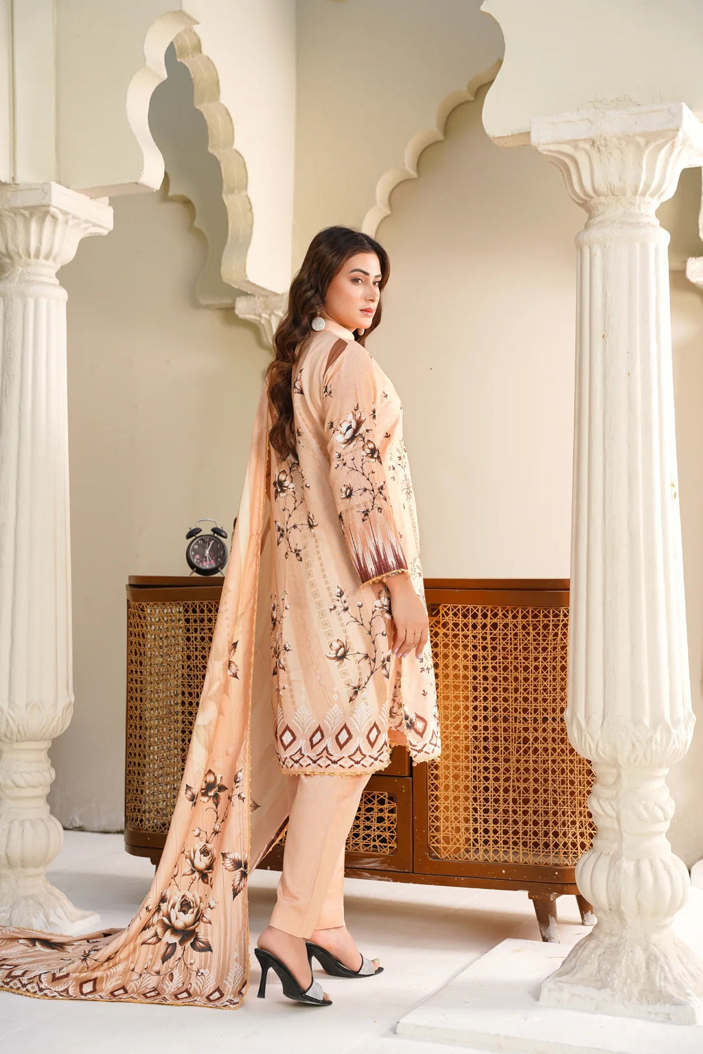 Cora By Anaya Noor Emb Karandi 3 PC D1