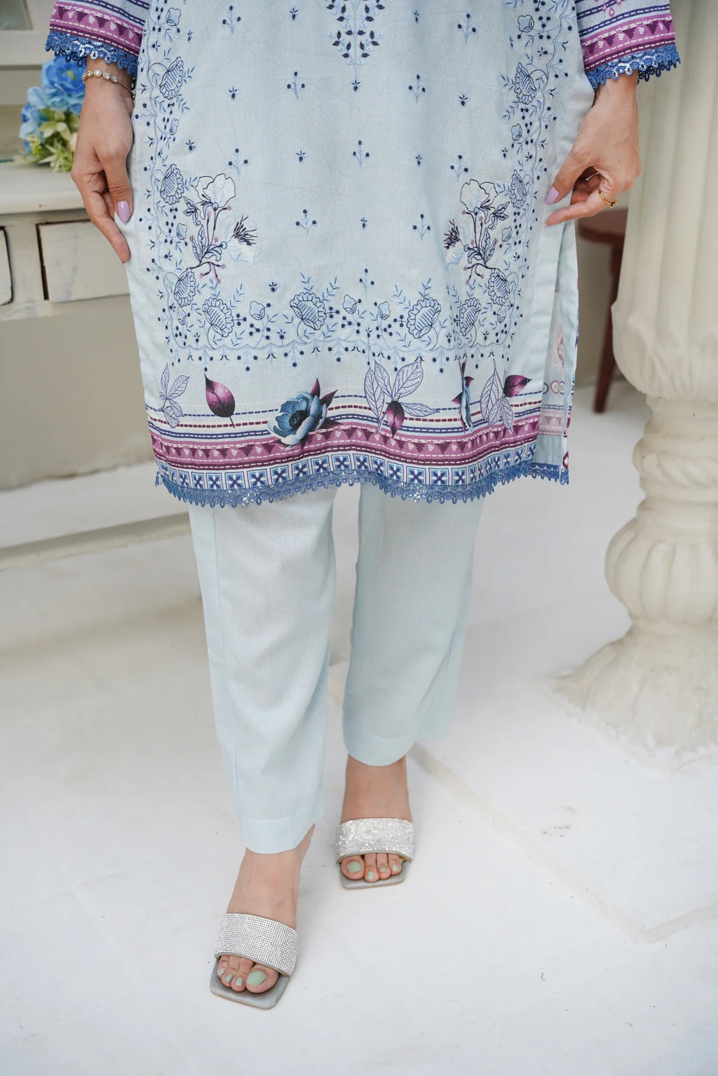 Cora By Anaya Noor Emb Karandi 3 PC D2