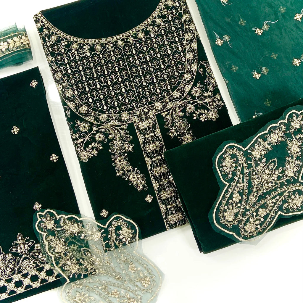 Maria B Sweet Velvet Embroidered 3PC D2