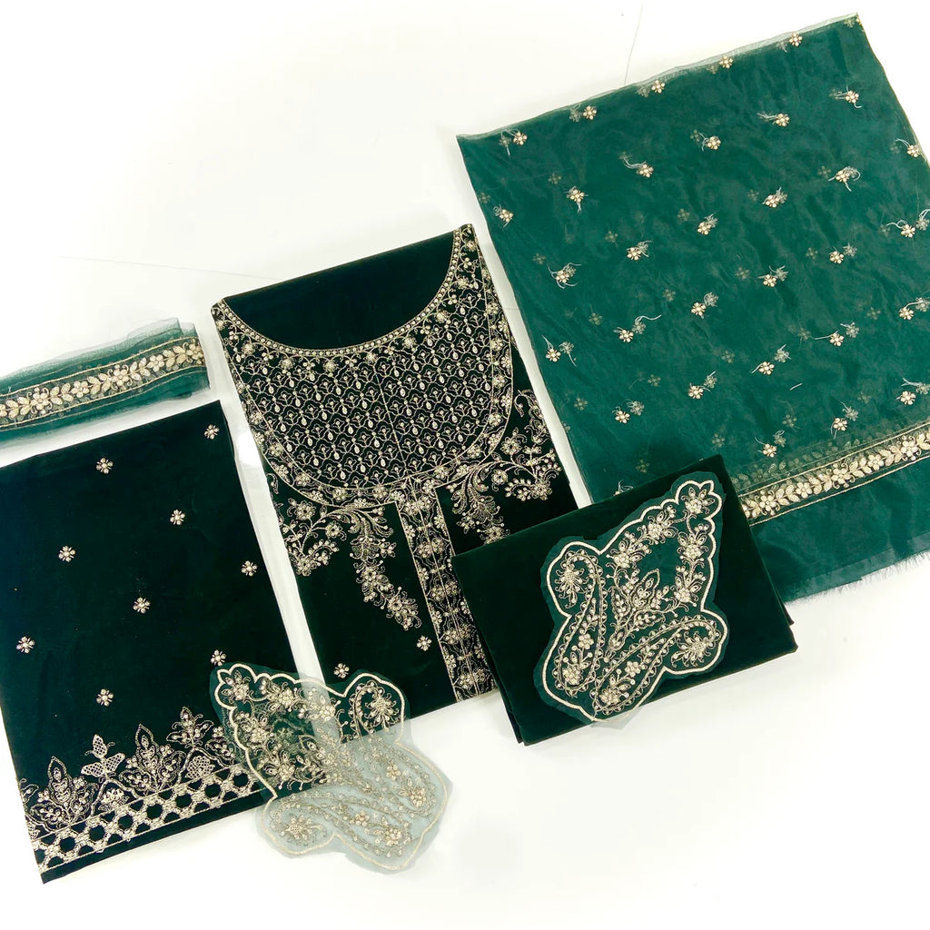 Maria B Sweet Velvet Embroidered 3PC D2