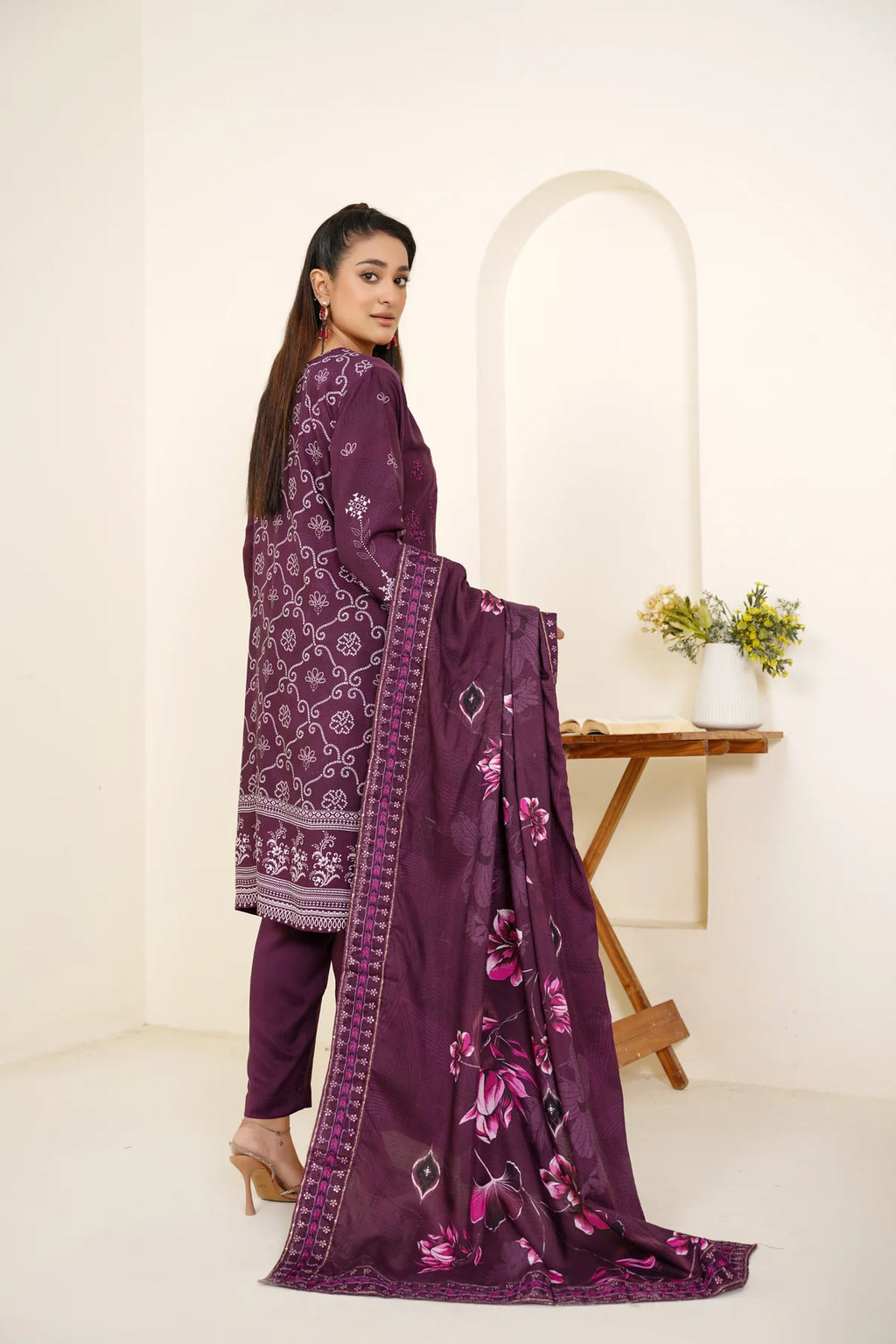 Narm o Nafees By Anaya Noor Embroidered Viscose 3PC D1