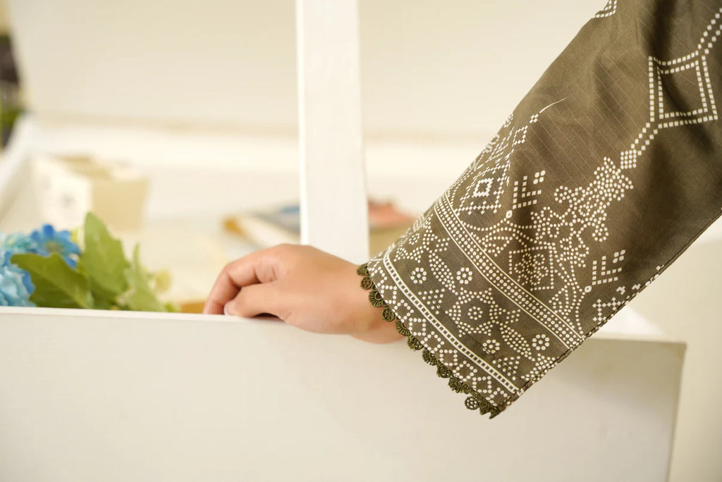 Narm o Nafees By Anaya Noor Embroidered Viscose 3PC D8