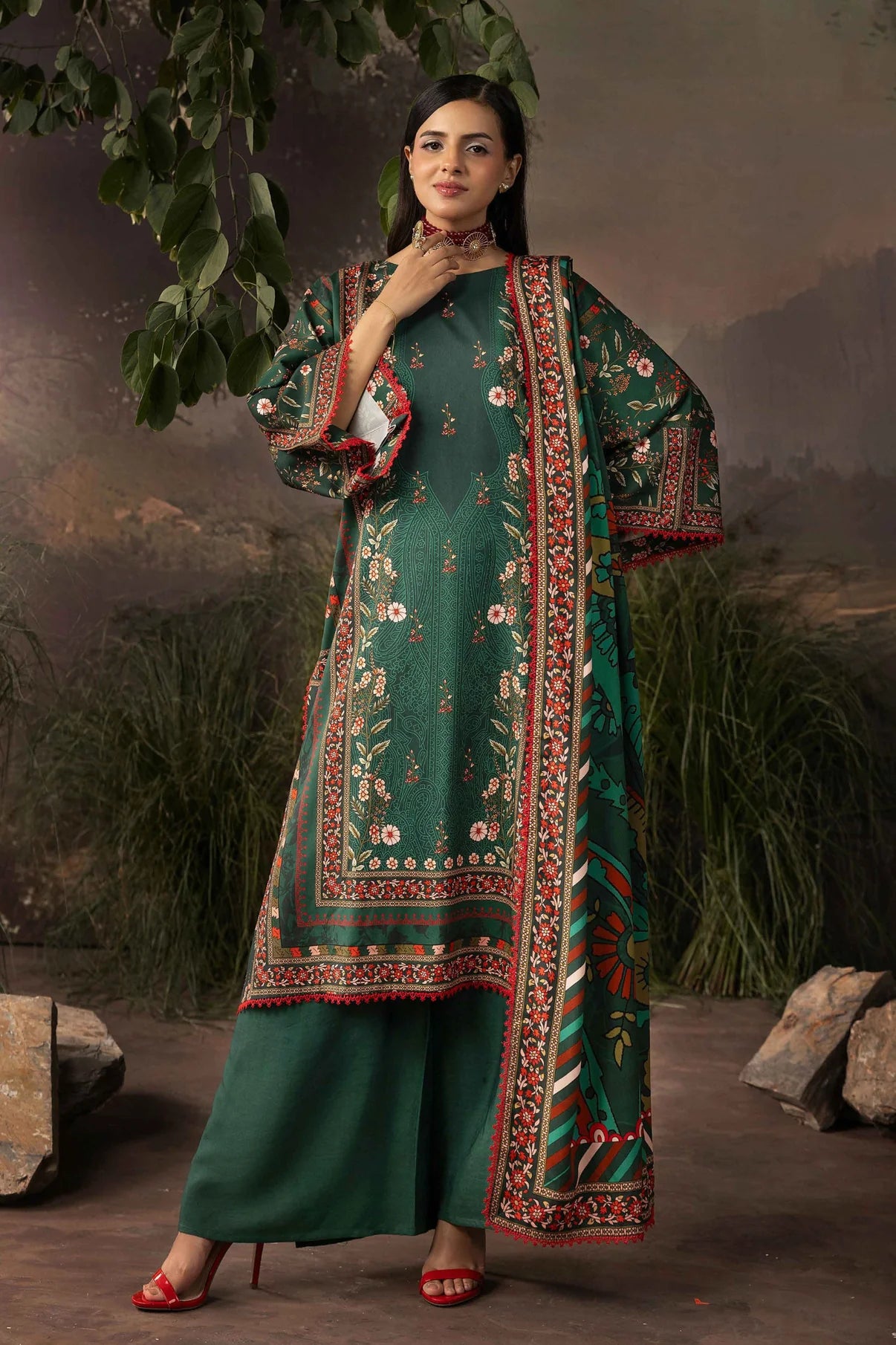 Raiha Luxury Linen 3PC D4