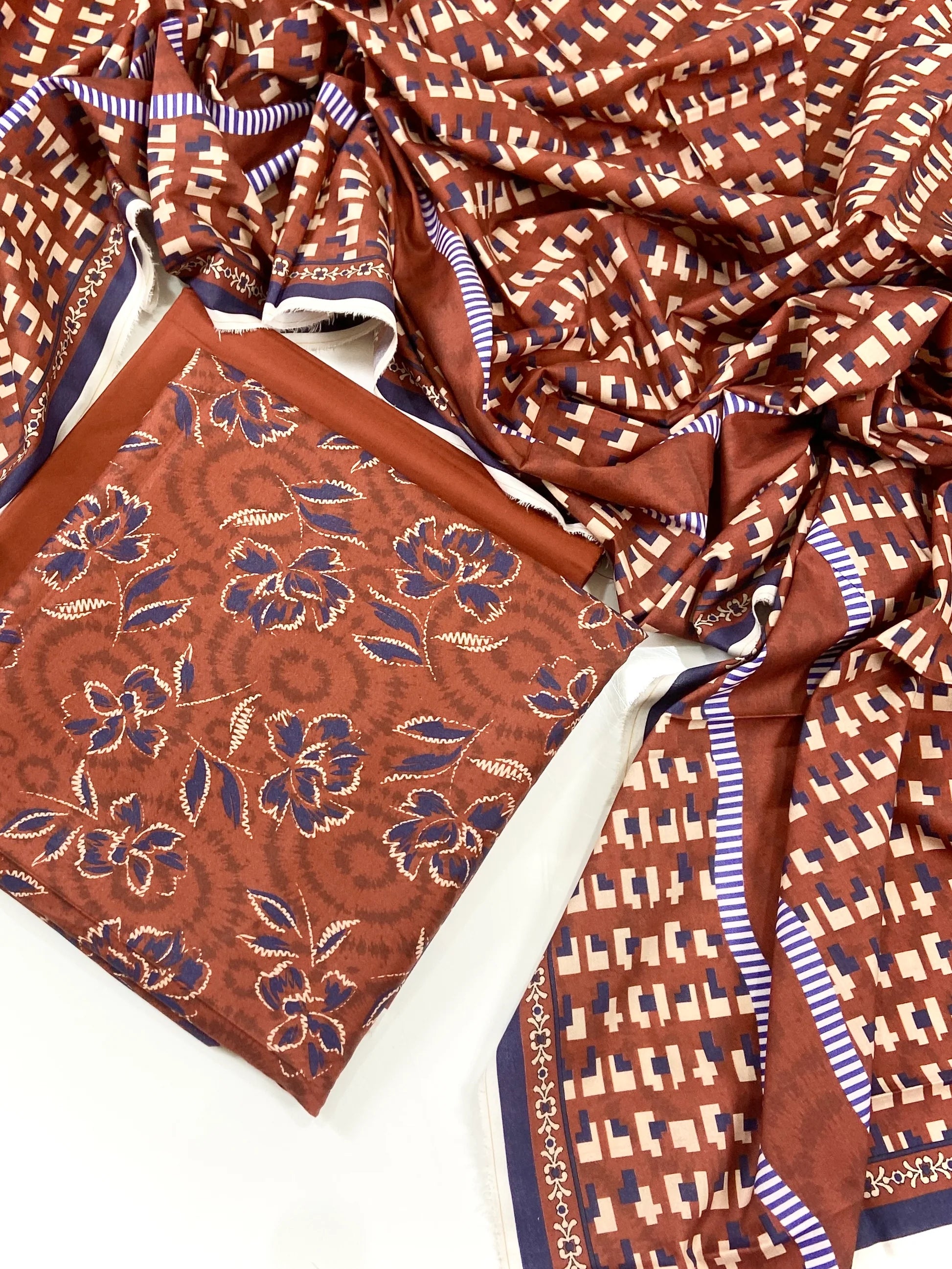 Sapphire Digital Printed Linen 3 PC D2